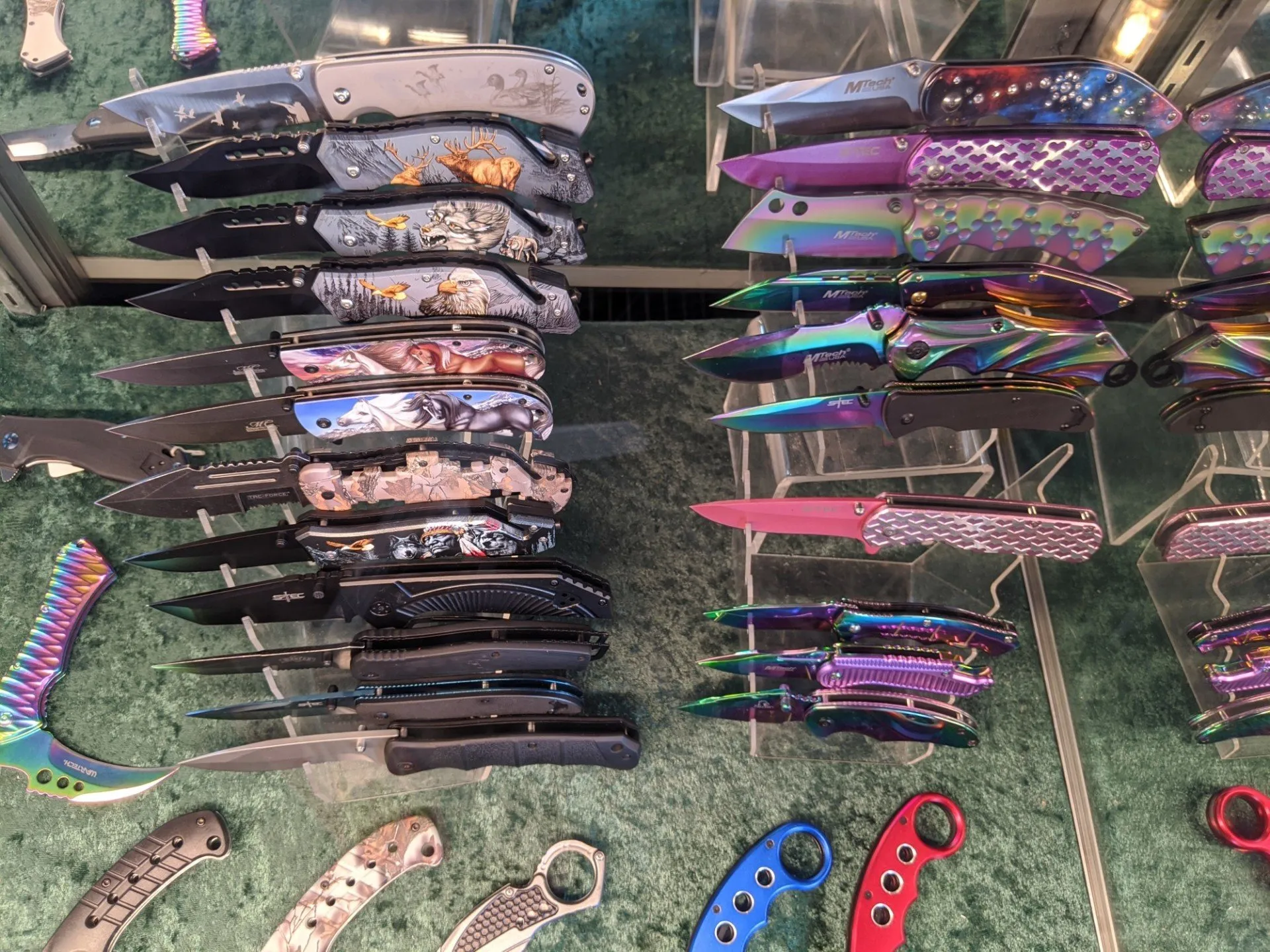 point knives 2.png